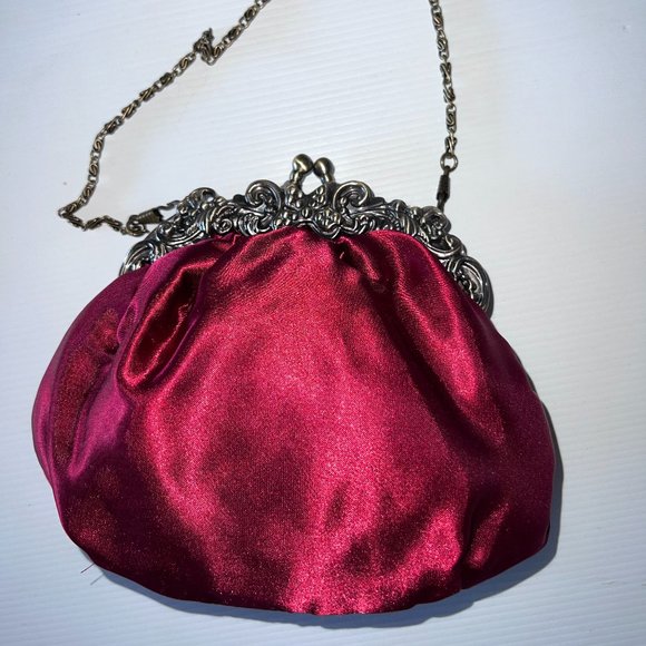 Red Vintage Style Clutch Wristlet Bag With Beads & Gems Detail - Picture 6 of 10